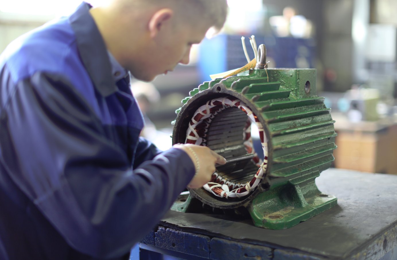 Как выполняют ремонт электродвигателей?